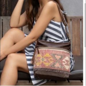 New NWT Shoulder Bag w/Genuine Leather